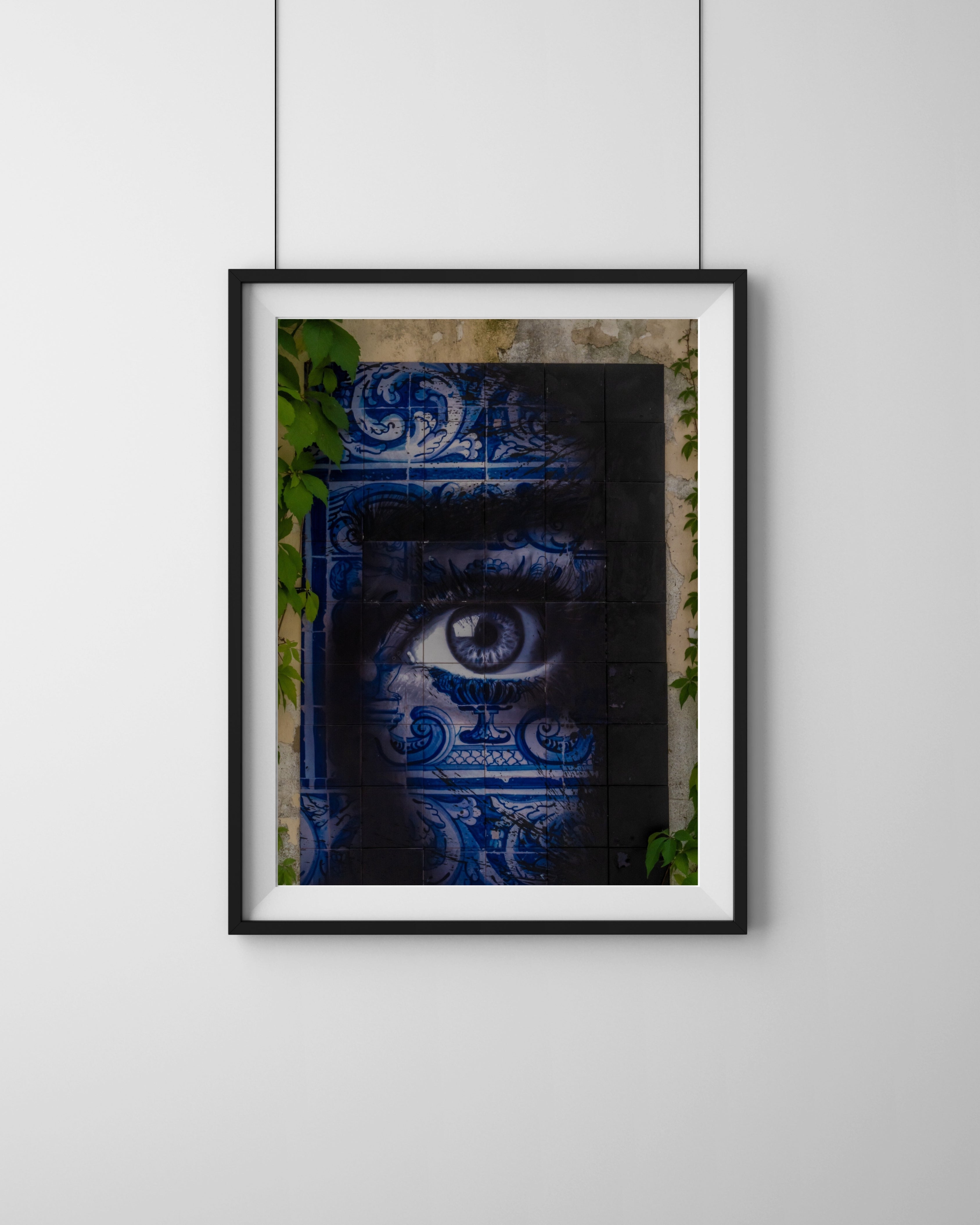 Eye Lisbon – Wandbild Auge Azulejo Lissabon Straßenkunst Portugal, Fine Art Print Salehi Industries