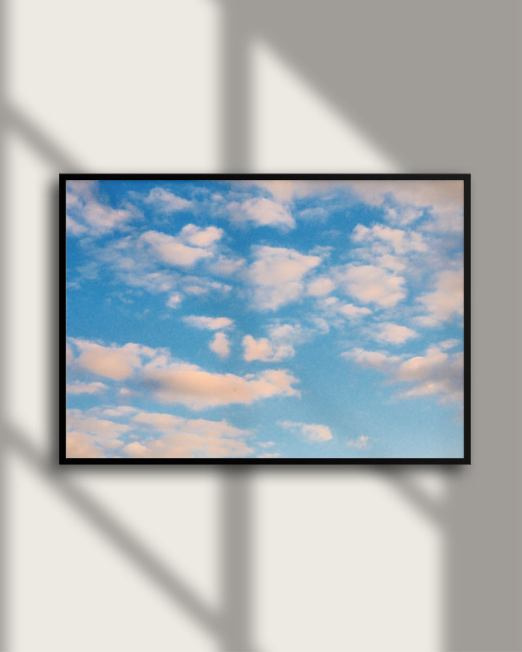 Clouds Hamburg – Wandbild Wolken Pastell Himmel Hamburg, ruhige Naturästhetik, Fine Art Print Salehi Industries