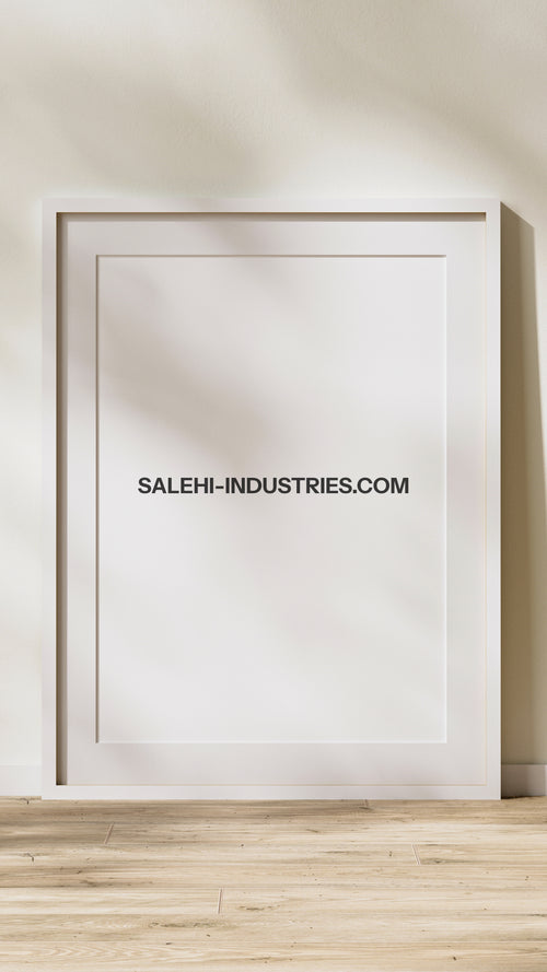 Weiße Gallery-Rahmen von Salehi Industries, eleganter Bilderrahmen für Wanddekorationen, sichtbare weiße Rahmen mit Glas.